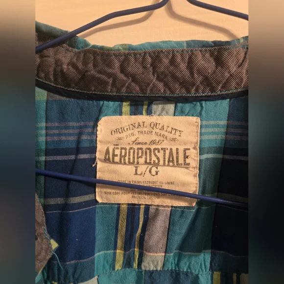 Aeropostale short sleeve shirt- Size Large - Picture 3 of 6